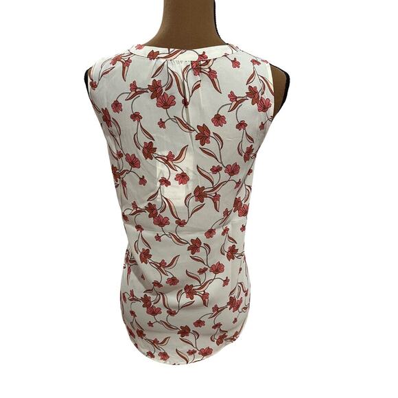 41 Hawthorn Cream and Pink Sleeveless Floral V-Neck "Hannah" Blouse - Large - Picture 5 of 8
